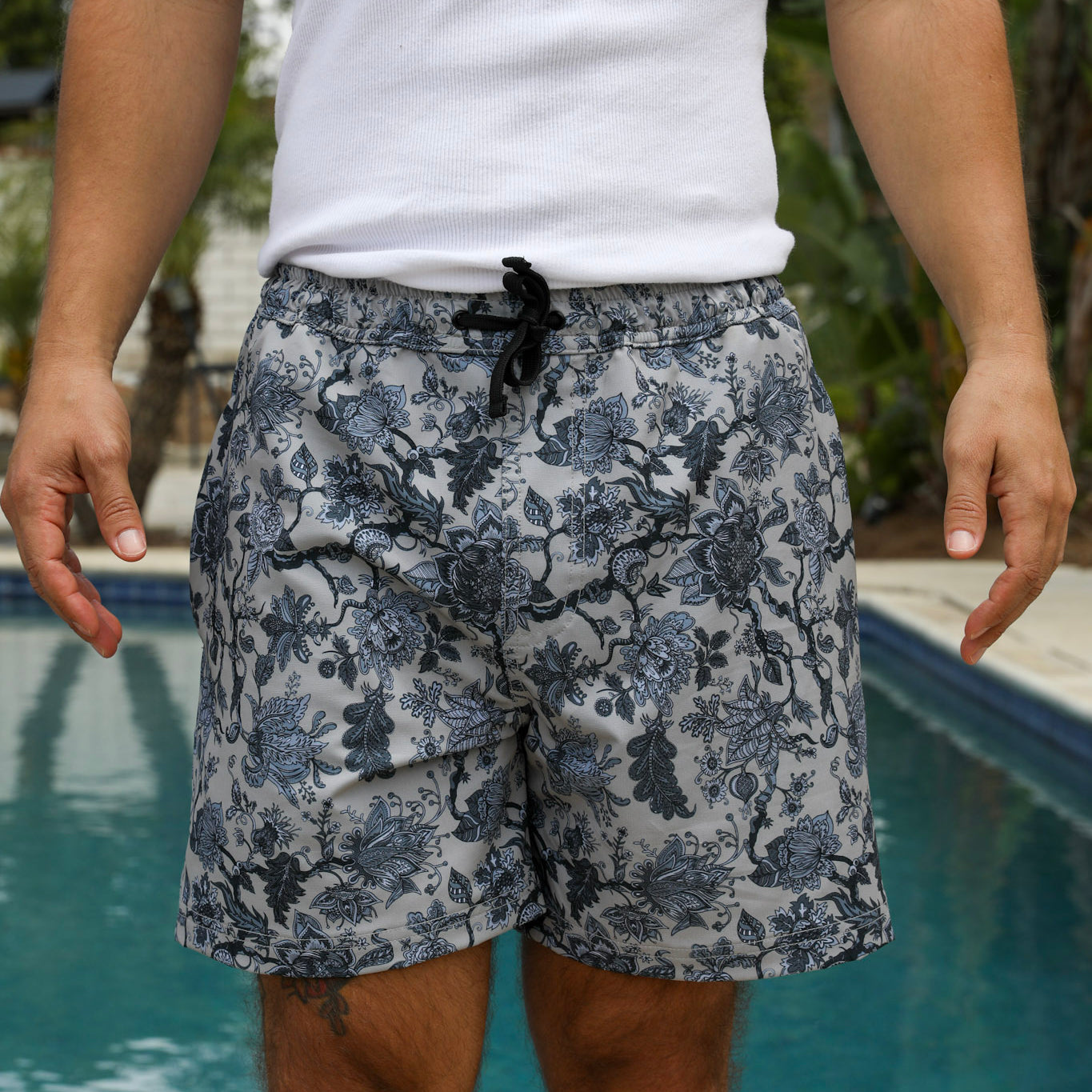 deck short swim trunks